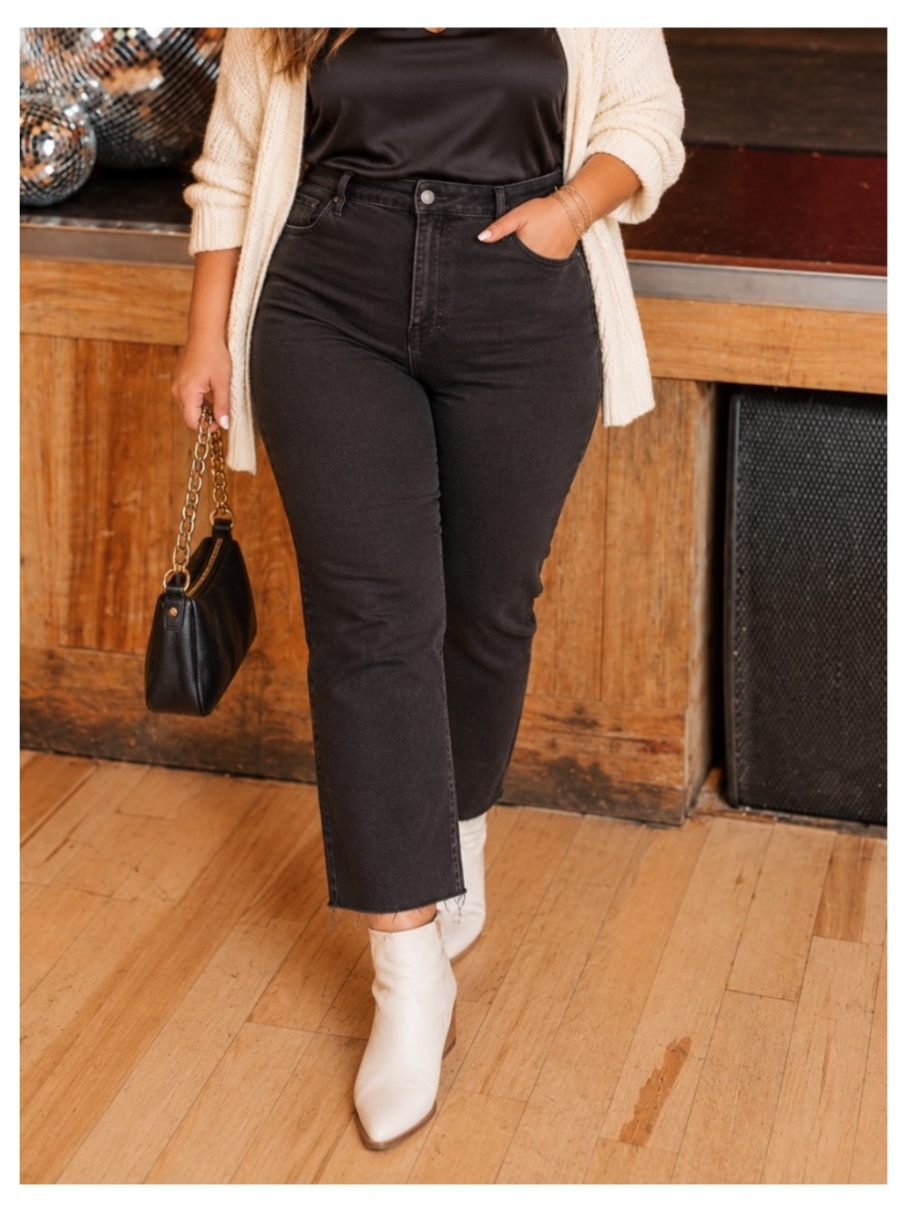 🟤NWT RISEN Plus High-Rise Raw Hem Cropped Jeans in Vintage Black 1XL